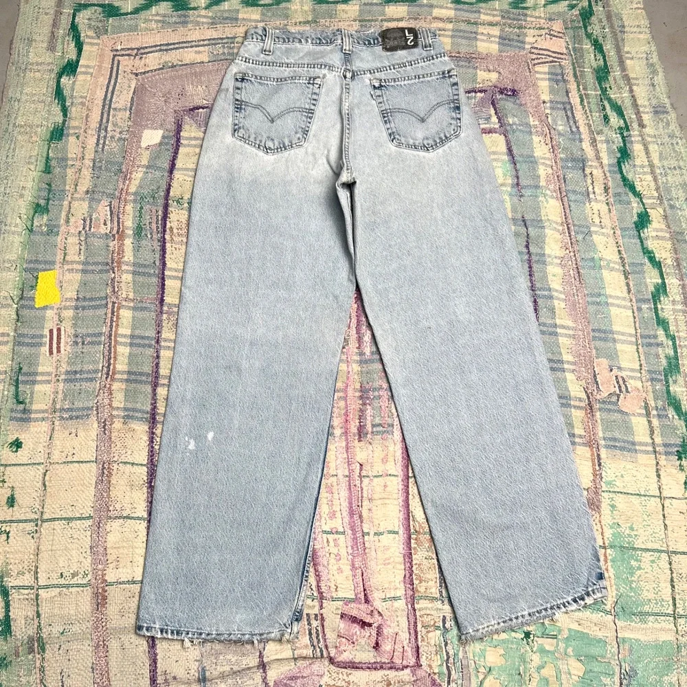 Vintage Levis L2 Baggy Fit Jeans Mens 30x31 Light Wash Denim Streetwear